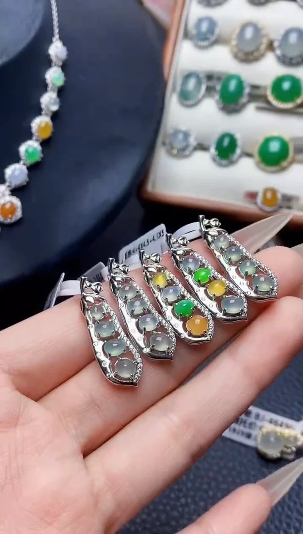 银S925镶嵌戒指翡翠1***伙7068