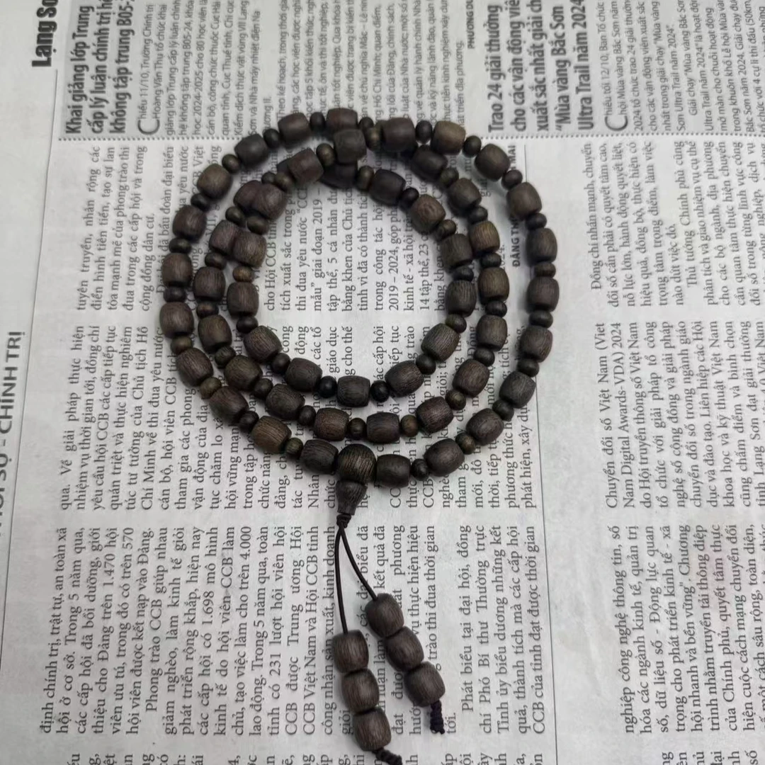 DXJH143   斯里兰卡贡棋沉香多圈手串（多样性发货）