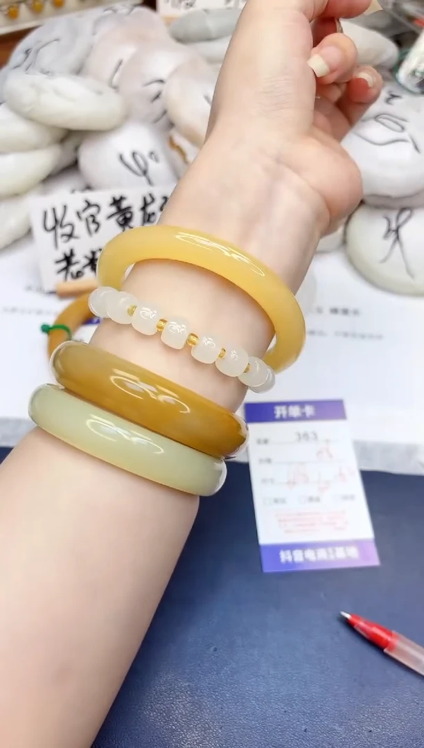 石英质玉手镯未镶嵌363-米黄-圈口61