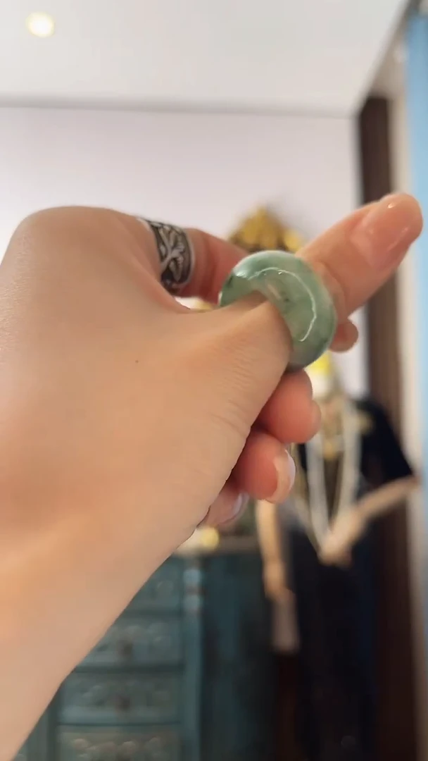 颈饰未镶嵌翡翠囍*翡翠E852