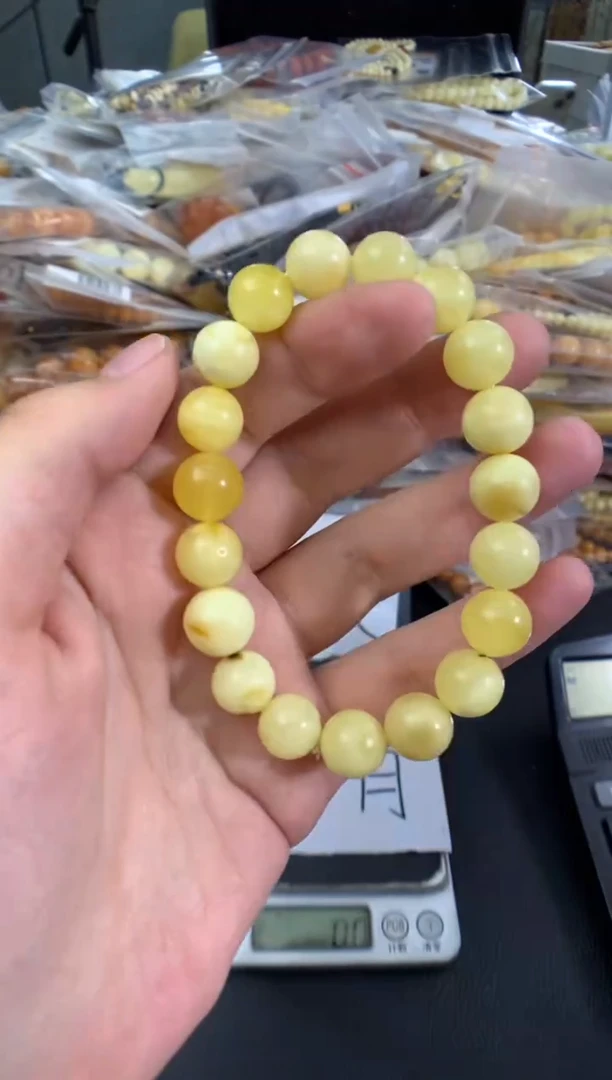 蜜蜡未镶嵌珠宝奇石1