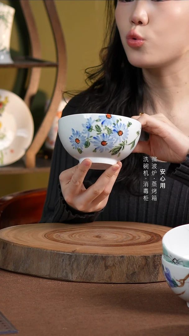 瓷景德镇高温手绘釉下彩5英寸奥碗小雏菊