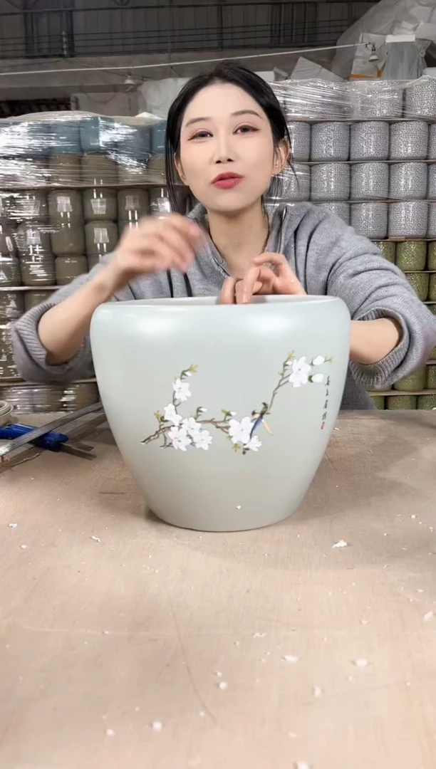 【闪购商品】陶瓷蛋型喜上浅绿大号23x21