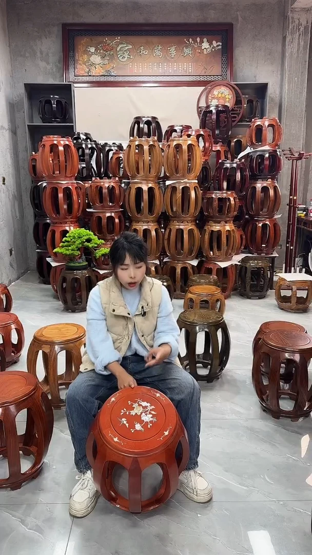 【闪购商品】花梨木类家具 花梨色大号印花鼓凳一对