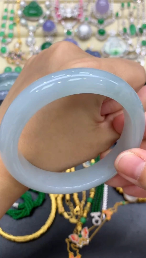 翡翠手镯未镶嵌374-中国好珍宝