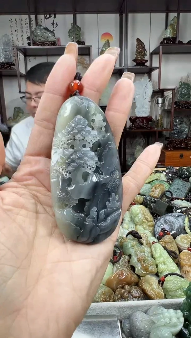 未镶嵌和田玉把件1