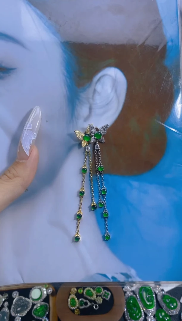 银S925镶嵌翡翠耳饰蝴蝶流苏耳坠银色（金色可备注）