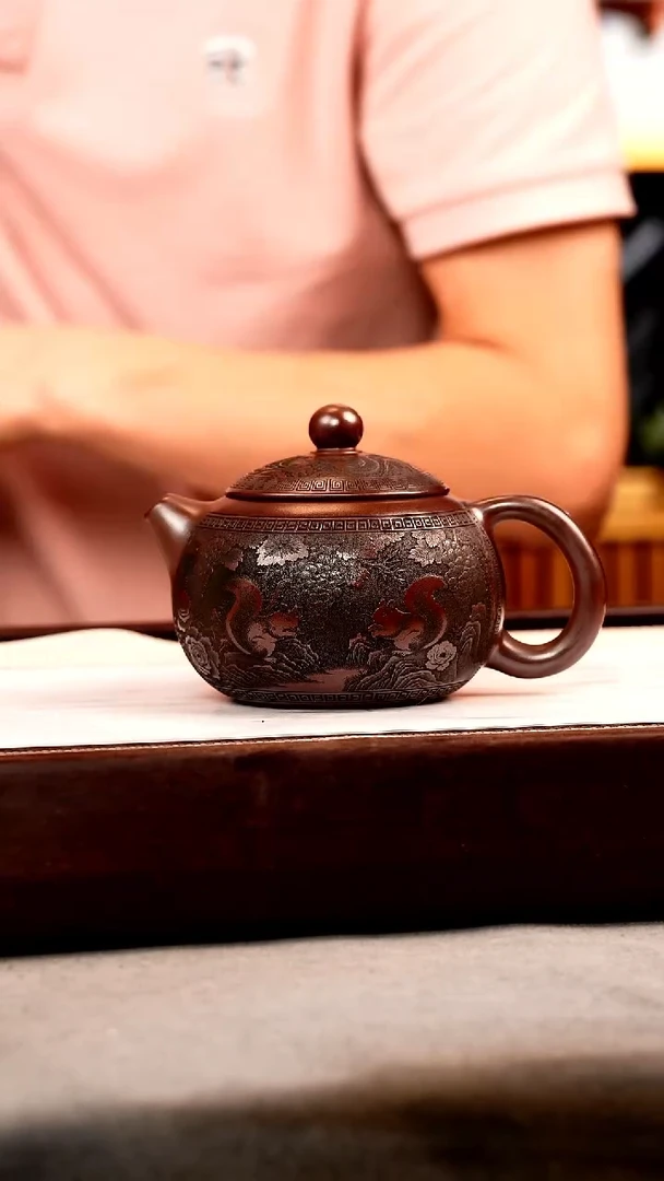 茶壶紫砂石红 西施 鼠来宝