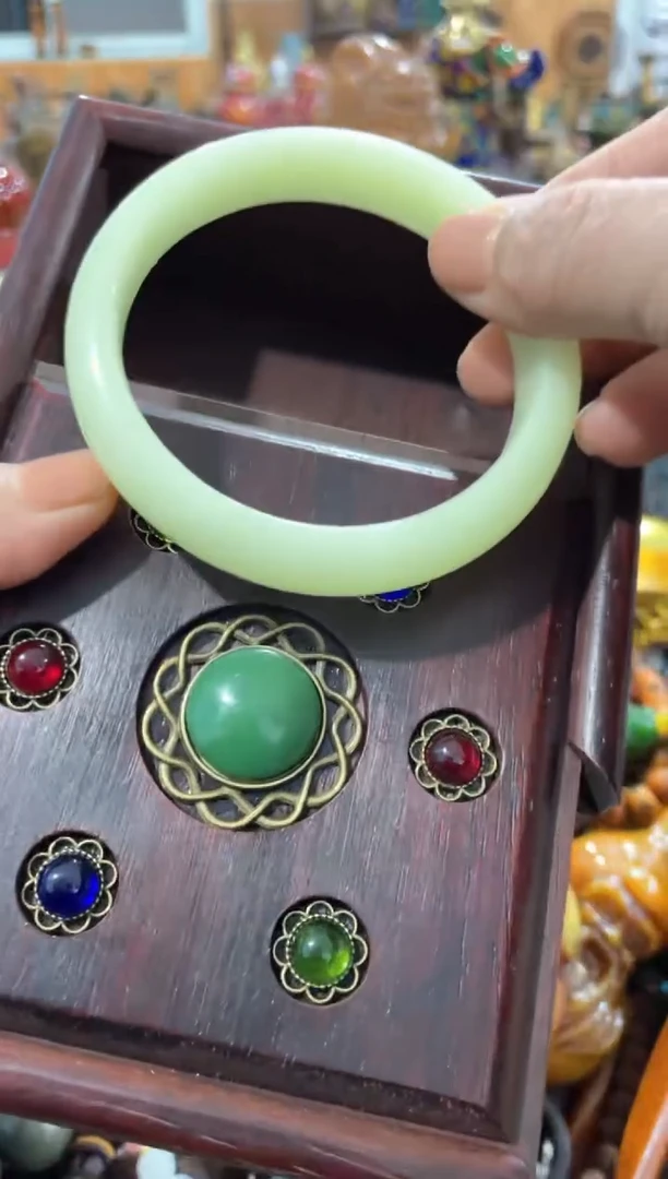 【闪购商品】摆件宫廷影视老旧工艺摆件