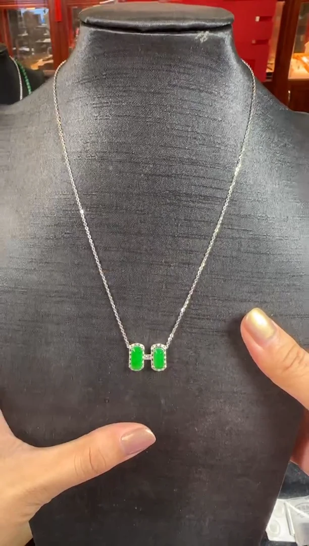 翡翠18K金镶嵌颈饰HA2212无事牌套链