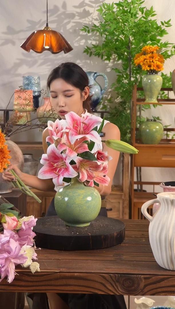 【绿野仙踪-小圆墩】简约大气陶瓷花瓶