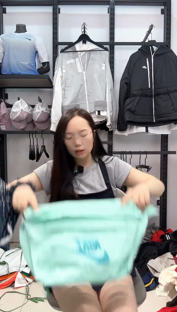 2645编码  耐克卫衣服饰过款为准 尺码