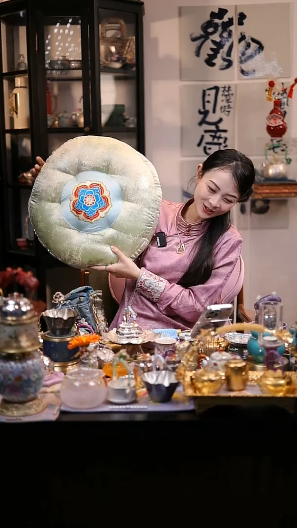 【闪购商品】摆件山怂阿卿直播间@@qb垫