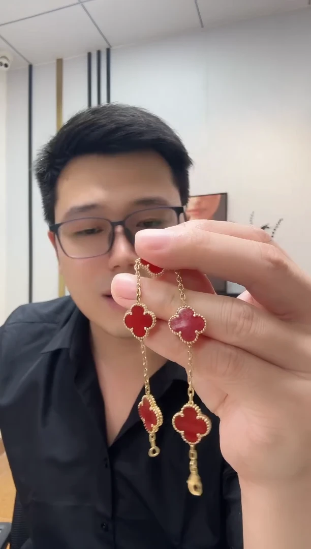 18K金镶嵌手链玛瑙/玉髓陈* 红色k黄，五花手链