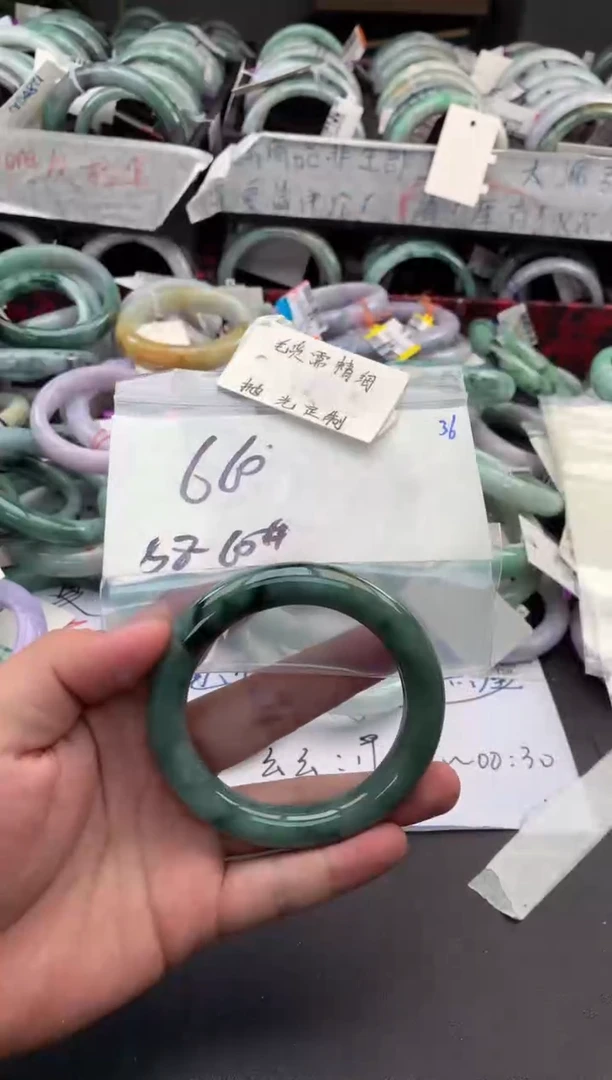 【闪购商品】定制翡翠未镶嵌毛货需精细抛光+多人