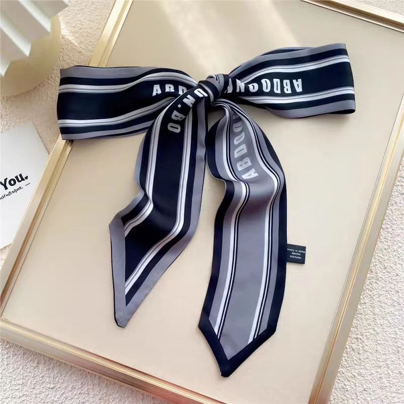 随机长条丝巾碎花春秋气质时尚百搭韩版小领法式潮流大方