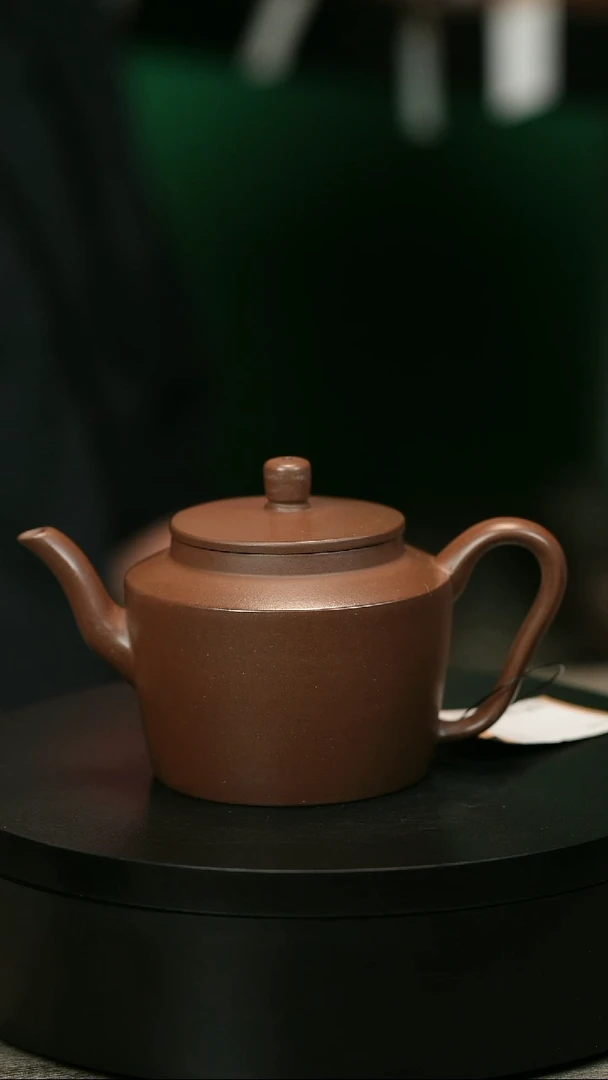 茶壶紫砂那*DH1675周卓琴光素笠帽
