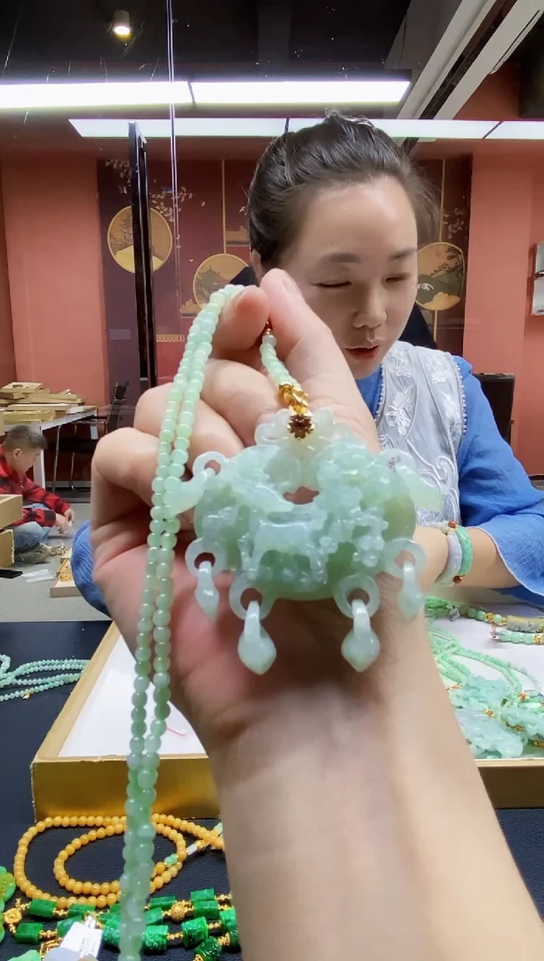 颈饰未镶嵌翡翠翡翠吊坠