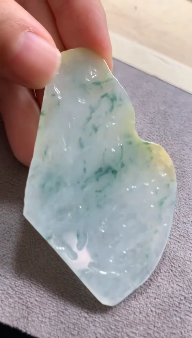吊坠(不含链)未镶嵌翡翠吊坠