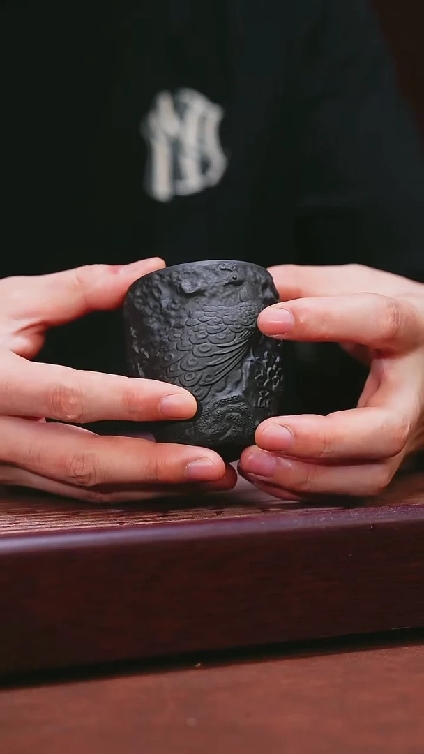 紫砂公道杯宜兴原矿紫砂   石磺孔雀