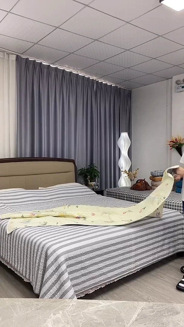棉90cm*200cm 花丛小兔