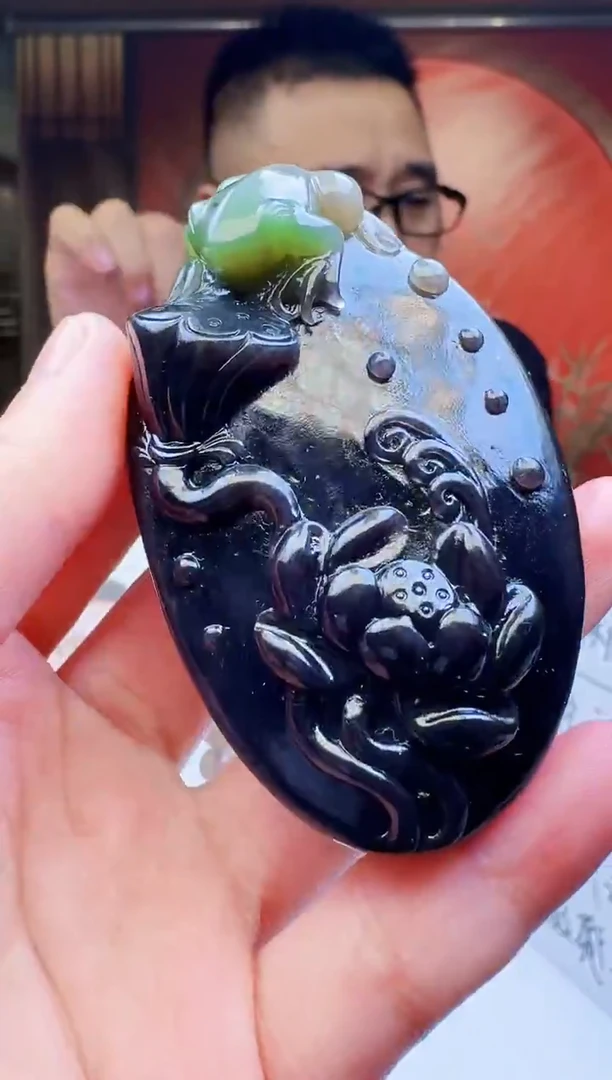 定制和田玉玉雕臻品馆天然和田玉（拍一发一）