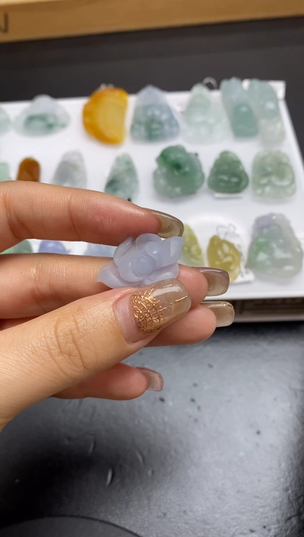 【闪购商品】定制翡翠未镶嵌翡翠毛货~