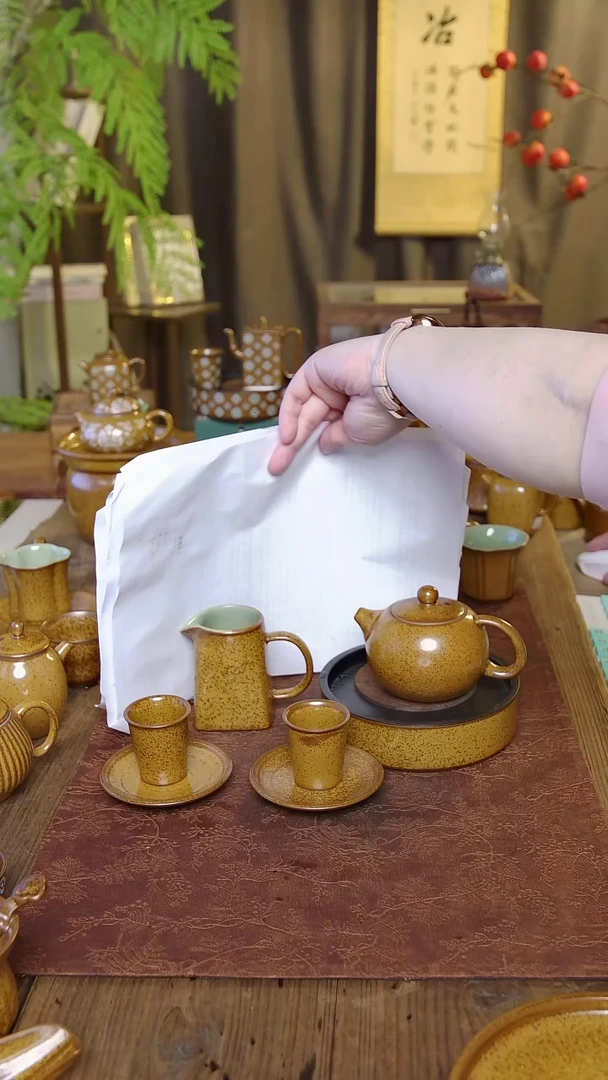 摆件陶黄金釉陶瓷茶具008