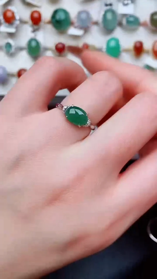 银S925镶嵌戒指翡翠...