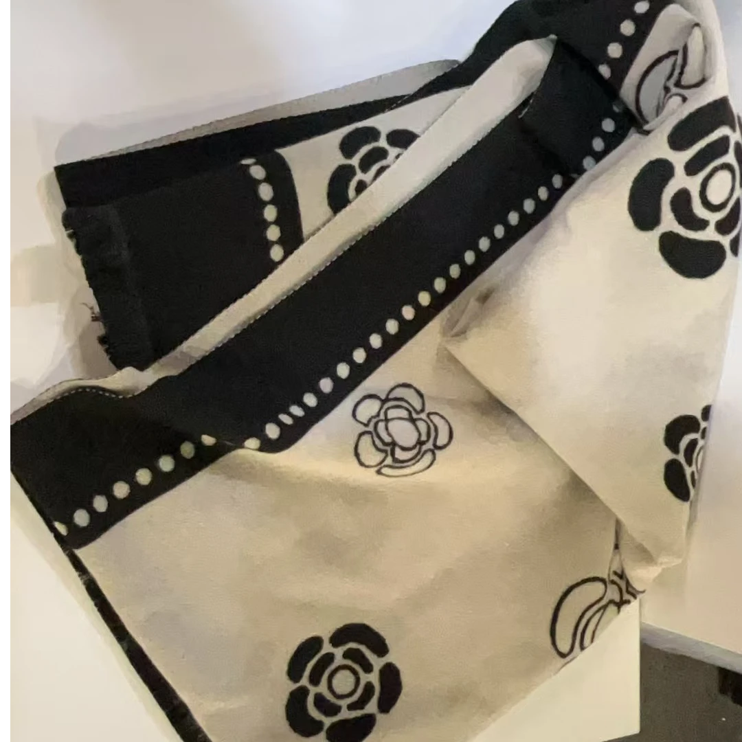 尤黛定制山茶花围巾