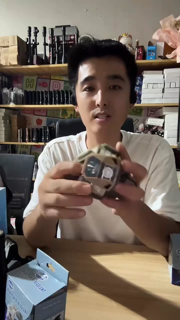 百特头灯红白光无电池