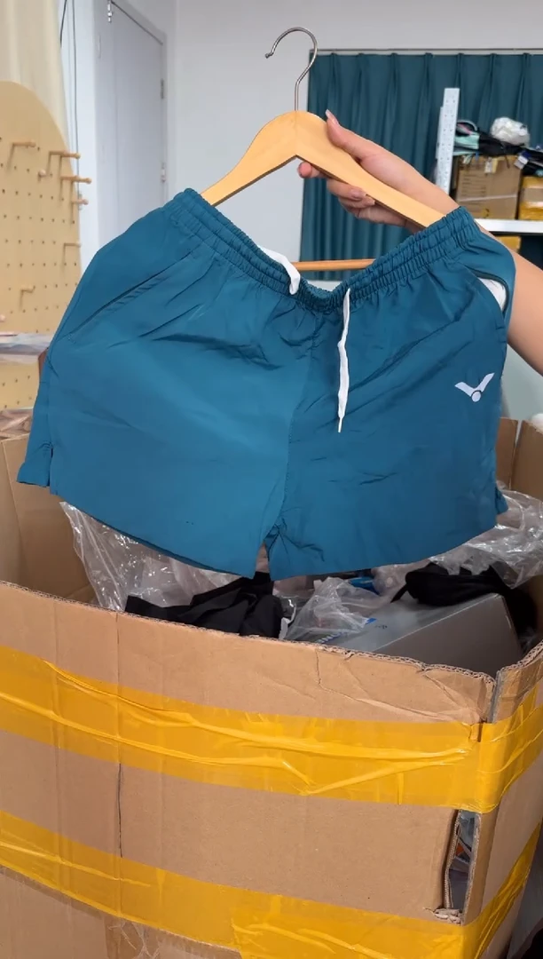 威克多正品微瑕 25 短裤蓝色