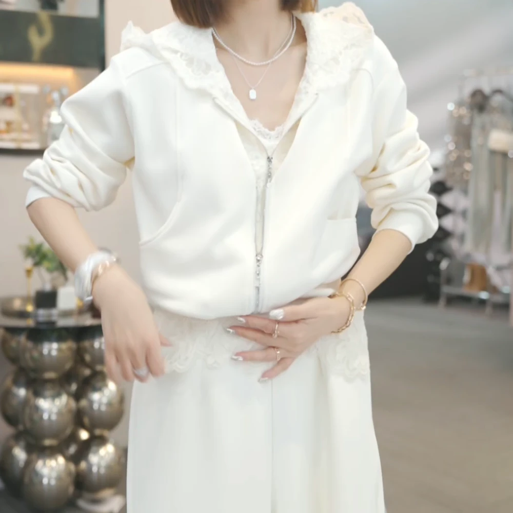 慵懒风休闲运动套装女洋气蕾丝拼接卫衣阔腿裤两件套2025春季新款