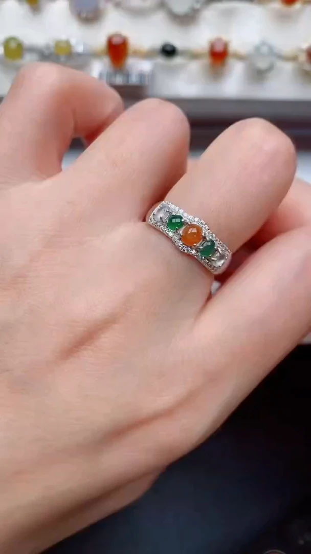 银S925镶嵌戒指翡翠...