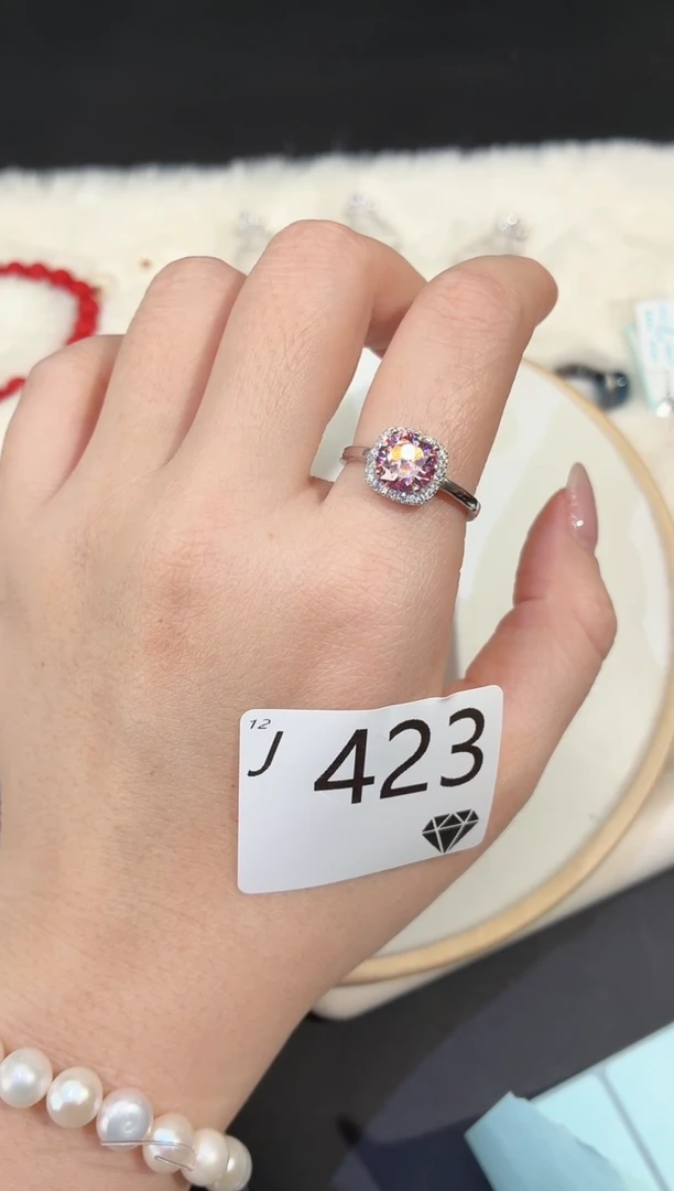 合成碳硅石925银多样性发一J423