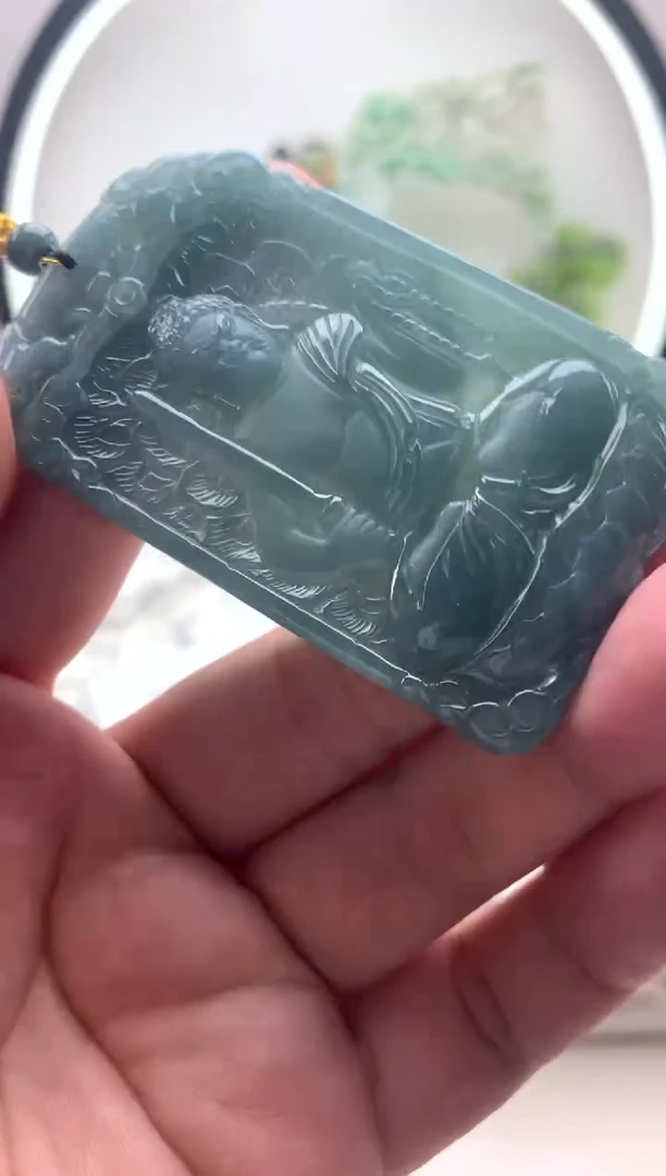 颈饰未镶嵌翡翠不动明王