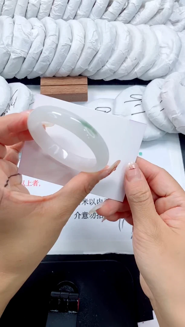 未镶嵌手镯石英质玉205-50