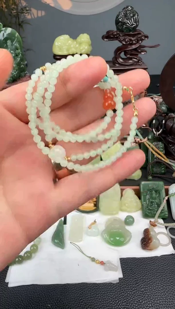 和田玉未镶嵌颈饰和田玉