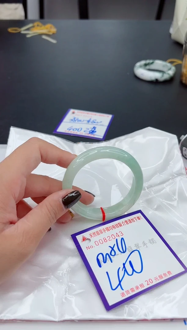 翡翠手镯未镶嵌111111111111