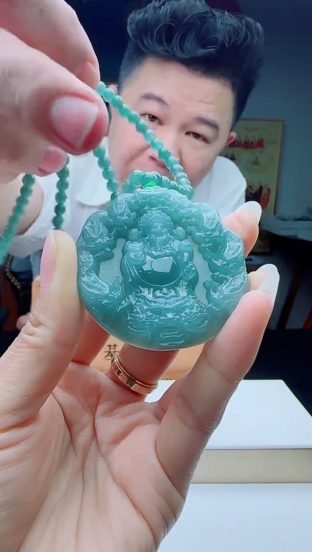 颈饰未镶嵌翡翠多样性发其一