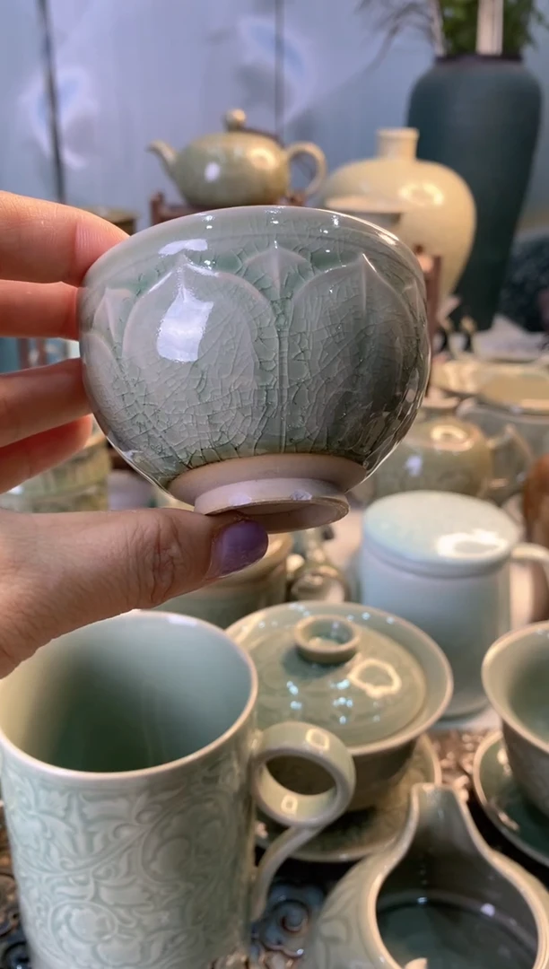 耀州窑微瑕处理 冰裂纹百级碎莲瓣茶杯 一个