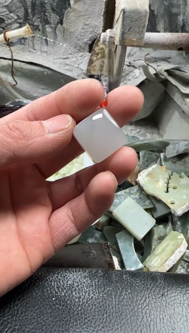 【闪购商品】和田玉颈饰未镶嵌吊坠