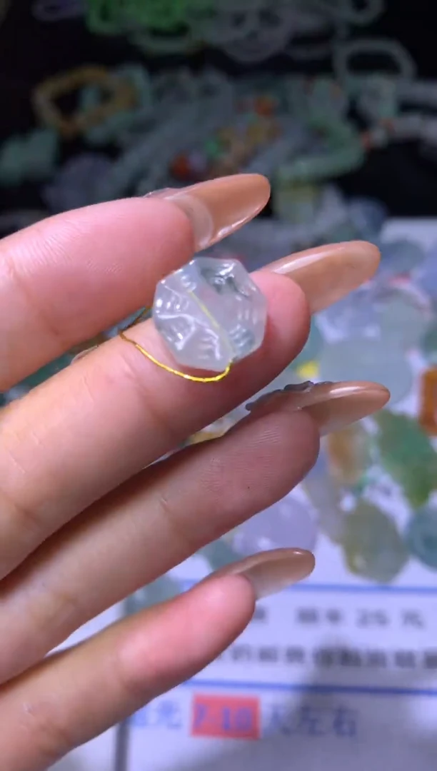 【闪购商品】翡翠颈饰未镶嵌MXX000452