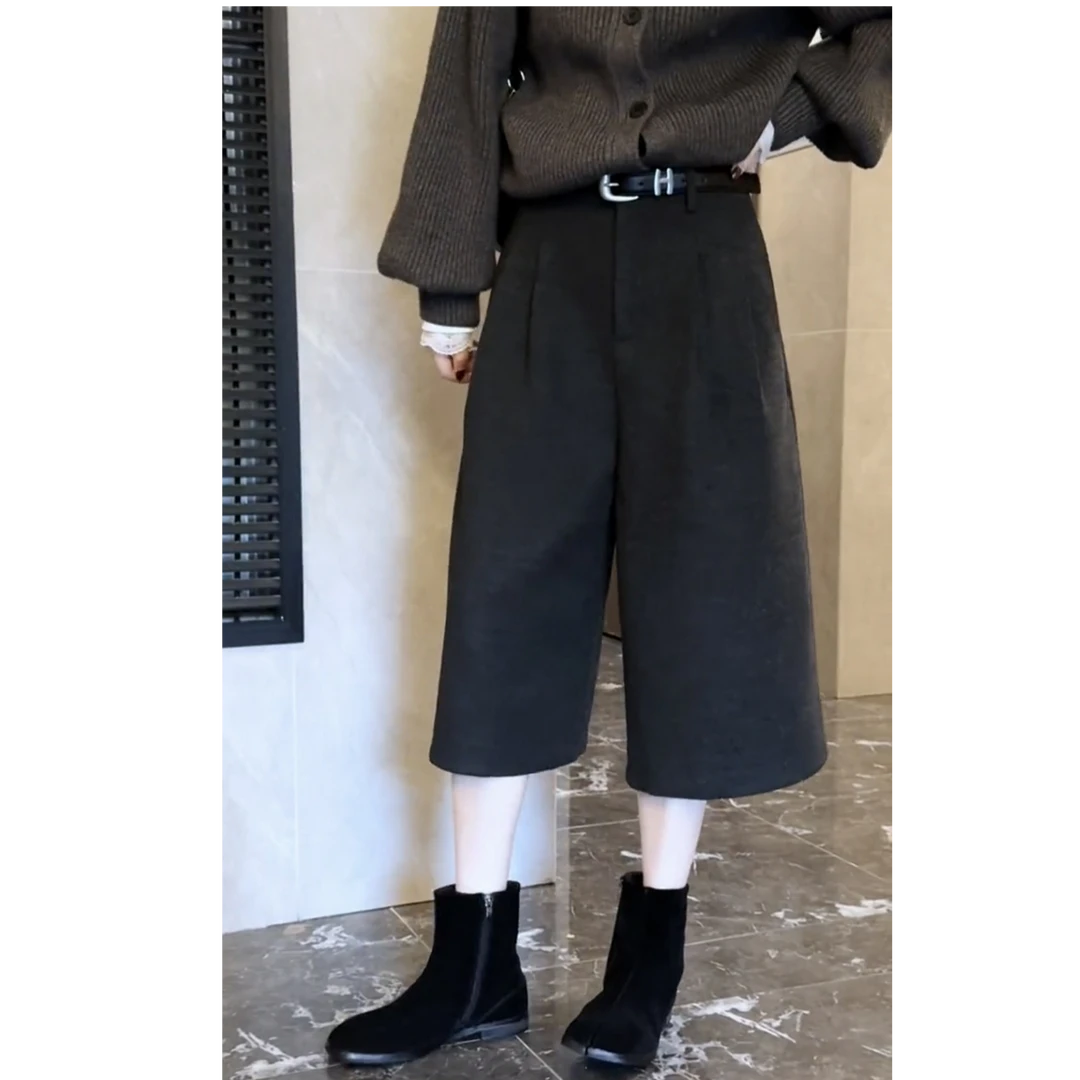艾塔莉黑色显瘦裤裙女秋季新款胖mm梨形身材阔腿休闲裤大码七分裤