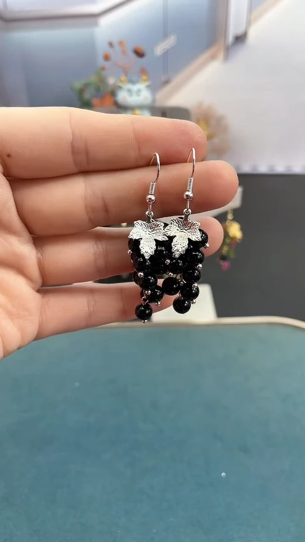 银S925镶嵌耳饰黑色碧玺6mm黑色葡萄