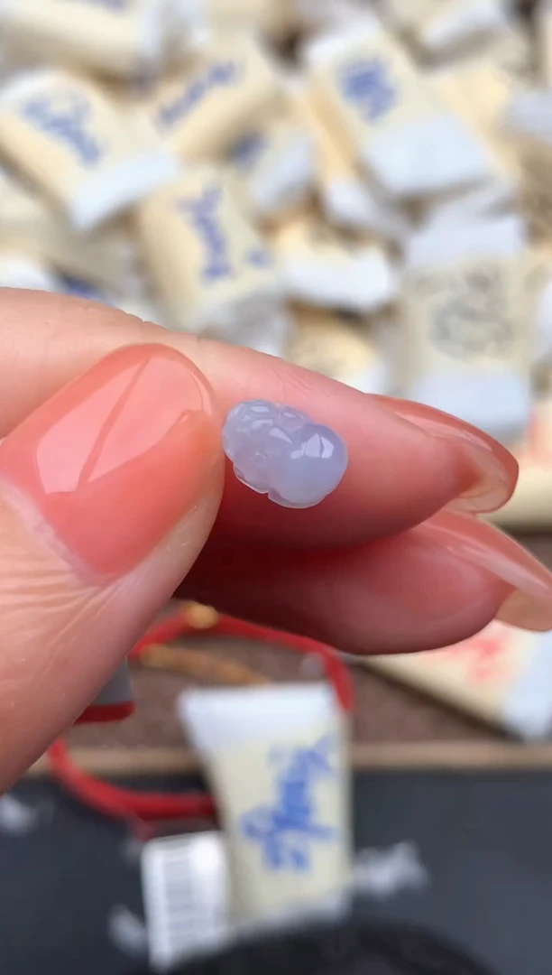 未镶嵌挂件翡翠—福利