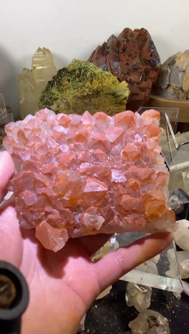 未镶嵌珠宝半成品水晶15号456g红色晶花