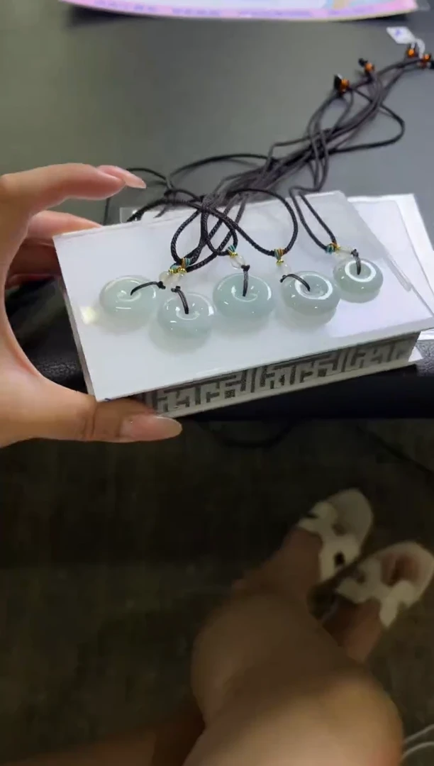 颈饰未镶嵌翡翠B13 多样性发一件/配绳子