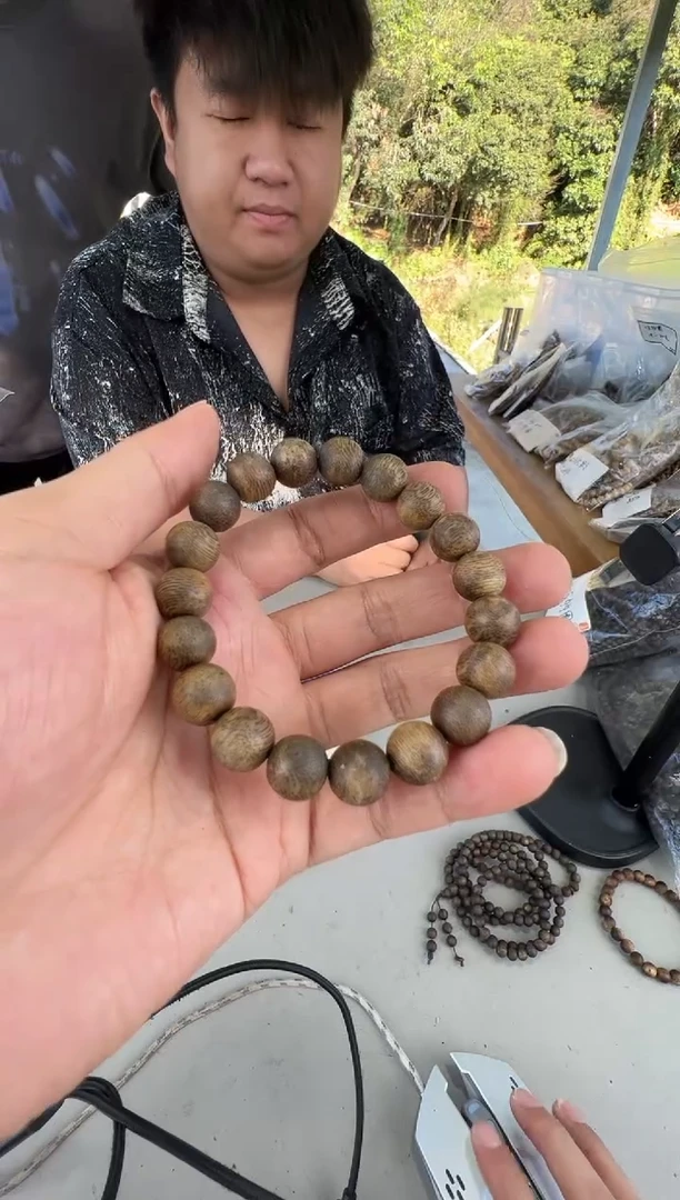 沉香沉香枕鱼****色张勺子1.0圆珠单圈多样性发一