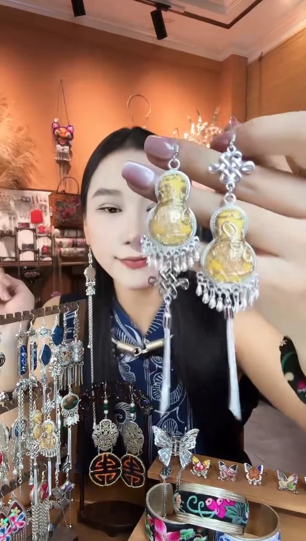 刺绣纯手工民族风耳环
